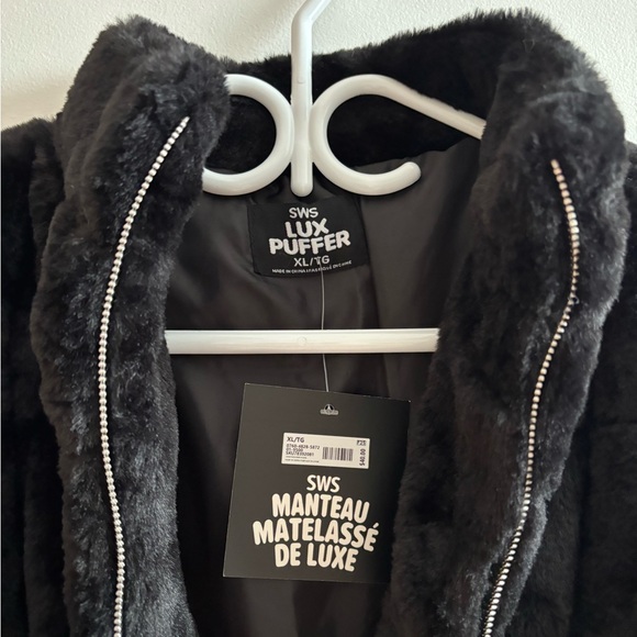 NWT Urban Planet Black Faux Fur Puffer Jacket - Picture 5 of 6